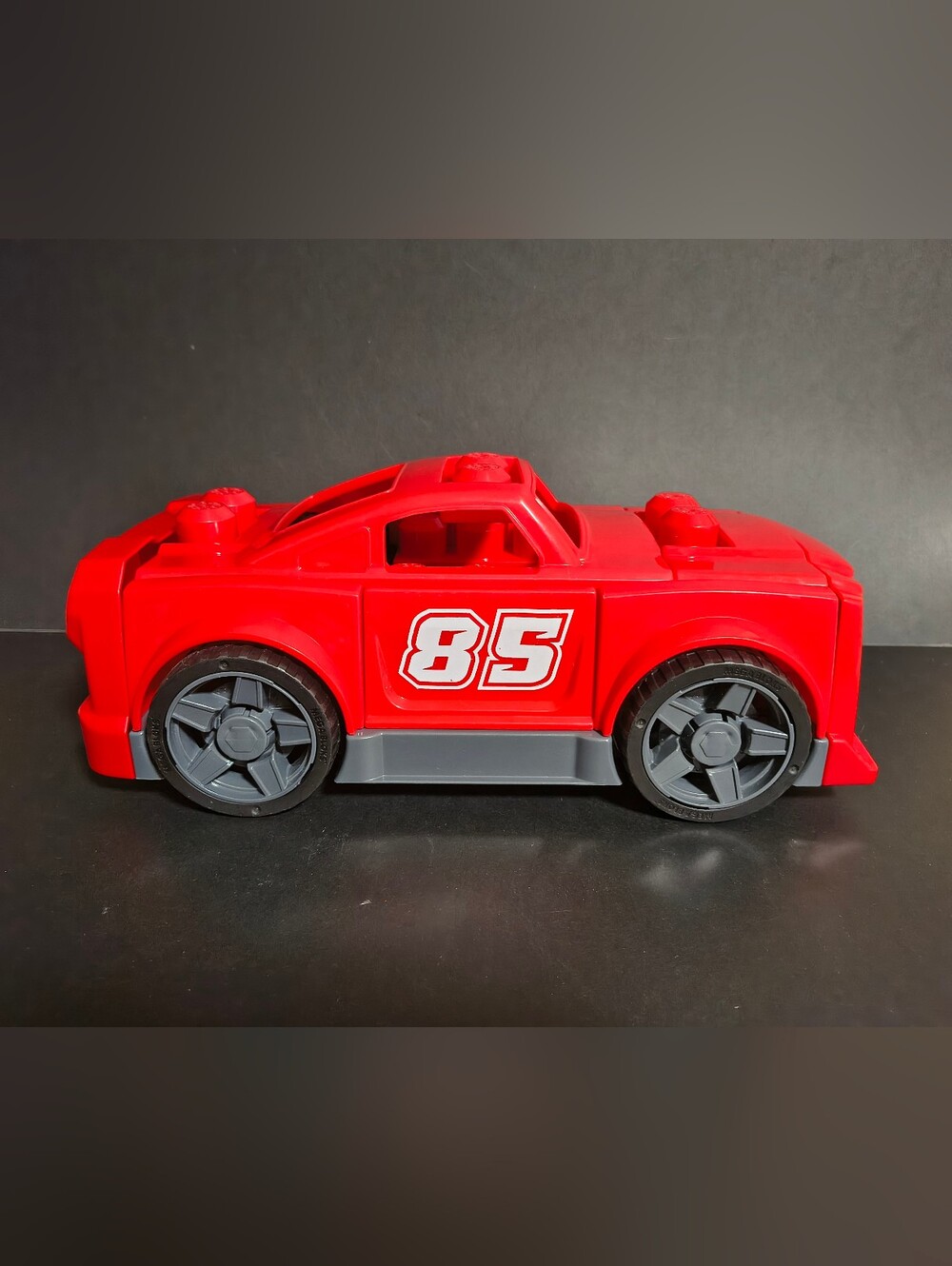 Mega Bloks Build & Go Red Race Car Number 85